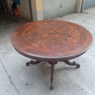 Tavolo rotondo + 4 sedie in velluto verde