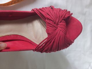 Zapato tacón 👠  rojos