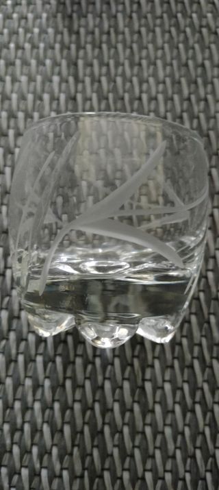 Juego de vasos, jarra y cubitera