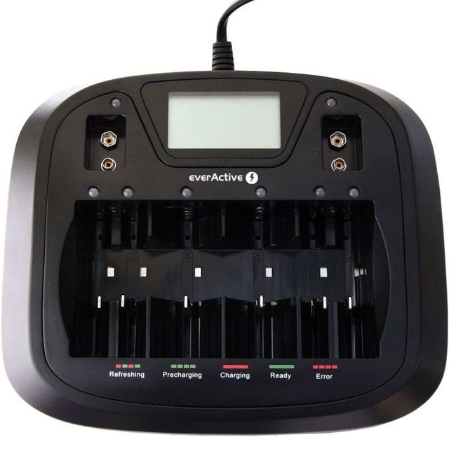 Cargador de pilas universal