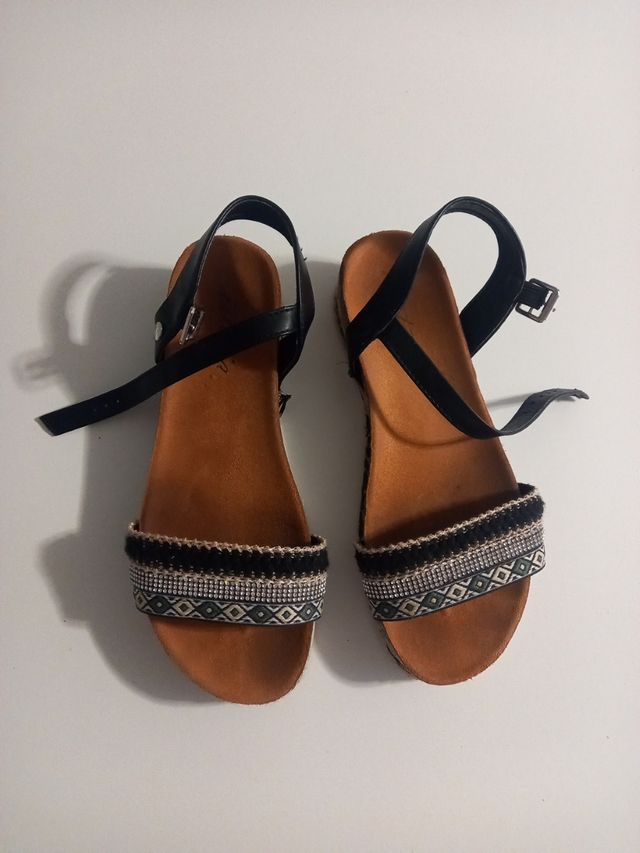 Sandalias Isterias, Talla 39
