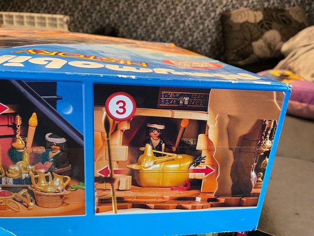 Pirámide de Playmobil