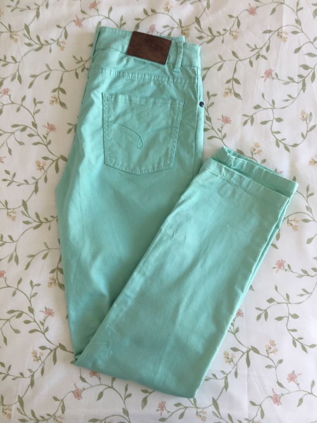 Pantalon aguamarina Cortefiel talla 38