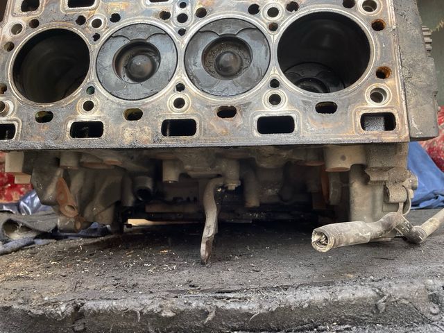 culata motor Renault Master,tráfic 2.5 dci 120