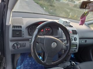 Volkswagen Touran 2010