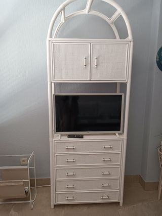 Mueble salón televisión, en muy buen estado.