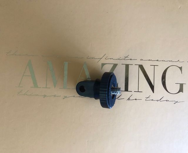 Adaptador 1/4 Go pro + cuerda seguridad (2)