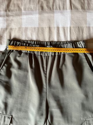 Pantalones cargo Zara