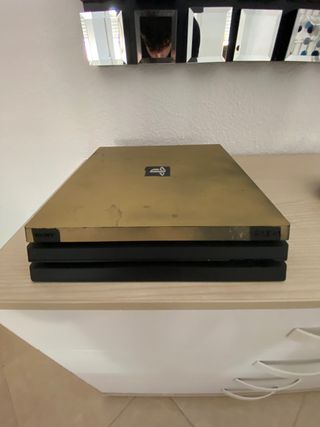 Se vende PS4 PRO