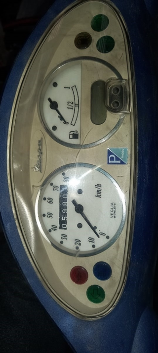 Cuadro instrumentos Vespa ET 2