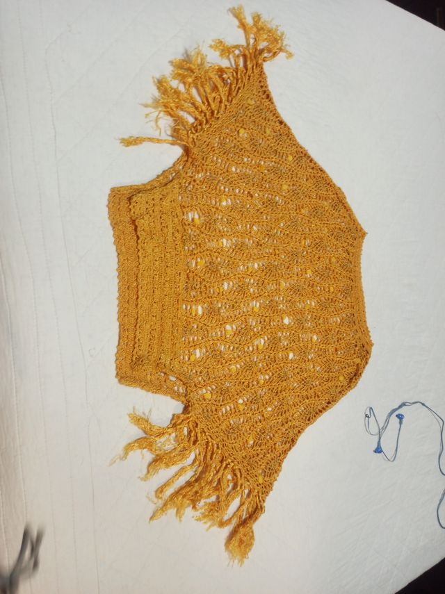 poncho de hilo con mangas