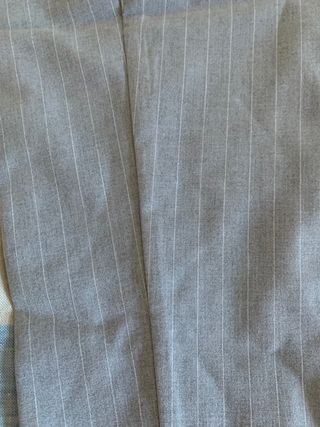 Pantalón rayas gris, Stradivarius, talla M