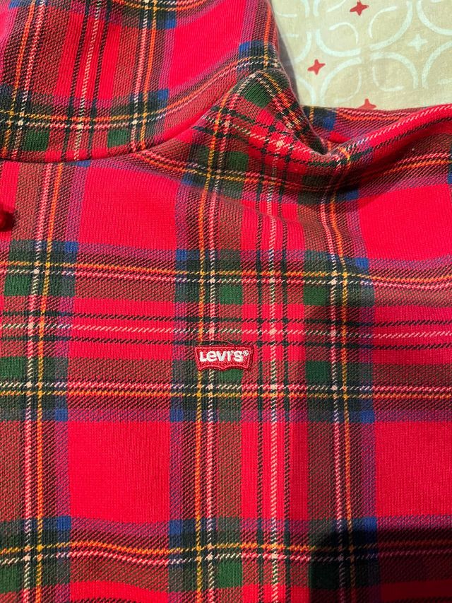 SUDADERA LEVI'S CON CAPUCHA