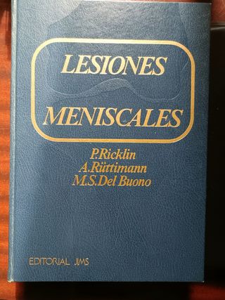 Lote revistas y libros medicina deportiva.