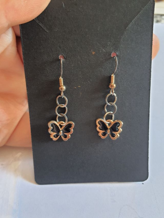 orecchini con farfalle