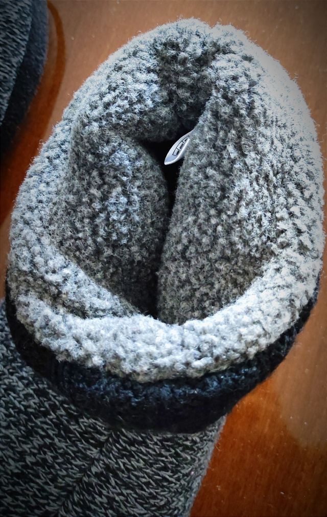 pantofole per anziani antiscivolo