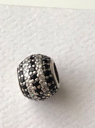 Charm Pandora 