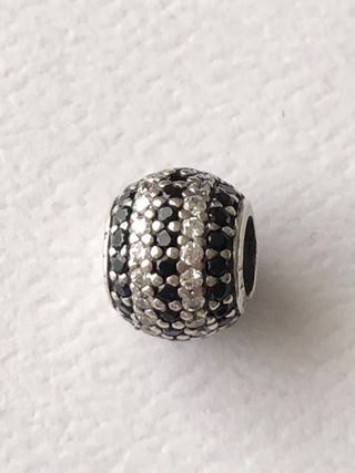 Charm Pandora 