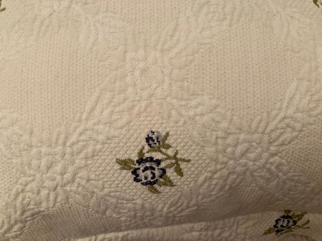 Colcha moderna de verano y de invierno