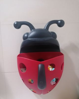 guarda juguetes bañera