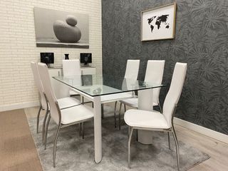 MESA + 6 SILLAS EN BLANCO DE COMEDOR