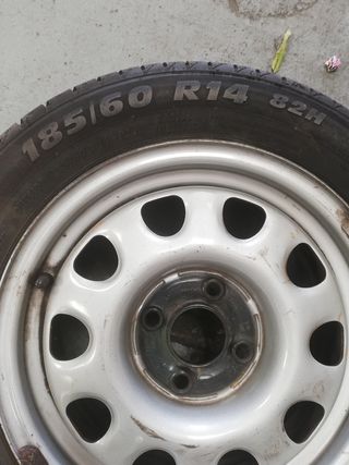 Rueda 185/60 R14 VW Golf