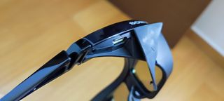 Ulleres Sony 3D, TDG-BR200