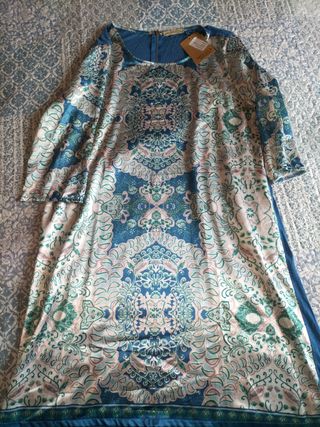 VESTIDO FRESQUITO TALLA 42 CON ETIQUETA