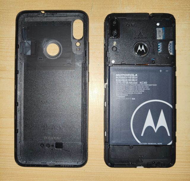 Motorola Moto E6 Plus (senza caricabatterie)