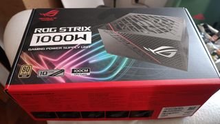 Asus ROG Strix Fuente 1000W