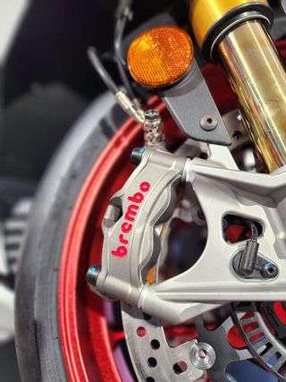 APRILIA RSV4 FACTORY SPEED WHITE NUEVA A ESTRENAR