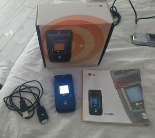 LG U880 - TELEFONO CELLULARE