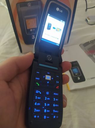 LG U880 - TELEFONO CELLULARE