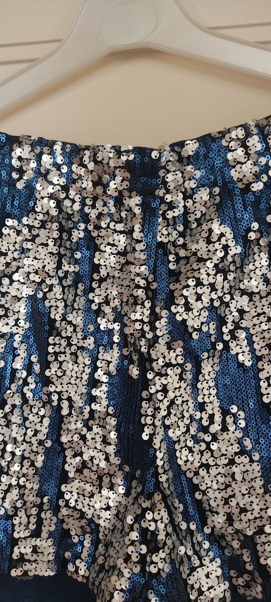 pantalón corto lentejuelas