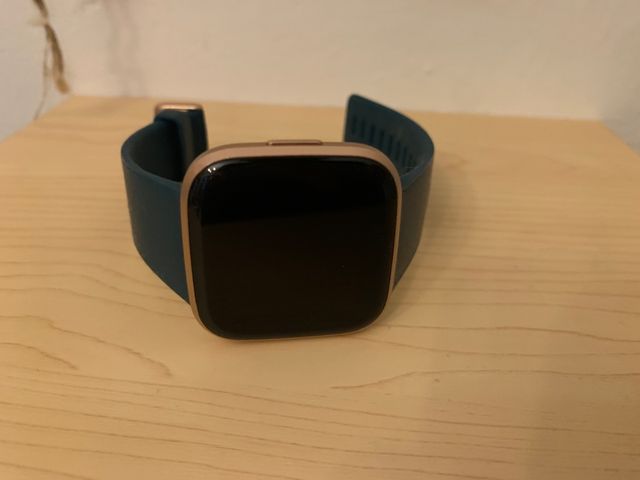 Fitbit Versa 2