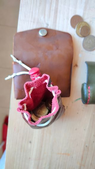 set oggetti in pelle e cuoio