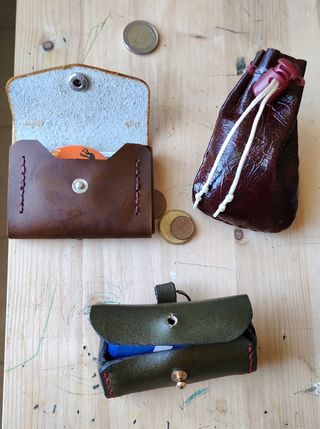 set oggetti in pelle e cuoio