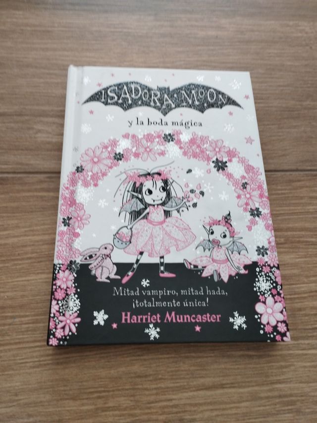 Isadora Moon y la boda mágica de segunda mano por 8 EUR en Gijón en WALLAPOP Isadora Moon y la boda mágica de segunda mano por 8 EUR en Gijón en WALLAPOP