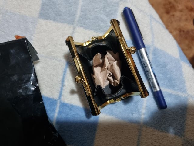 Monedero de piel (NUEVO)