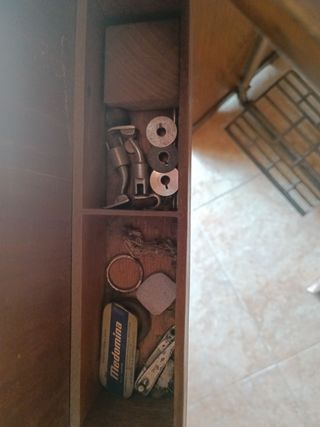 Maquina de coser Refrey modelo transforma y mueble