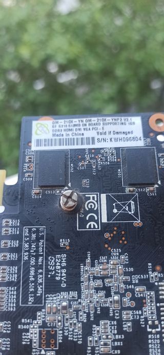 Gráfica Gm 210x 512mb