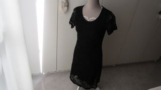 Vestido negro de fiesta encaje elástico