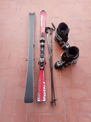 sky völky más botas