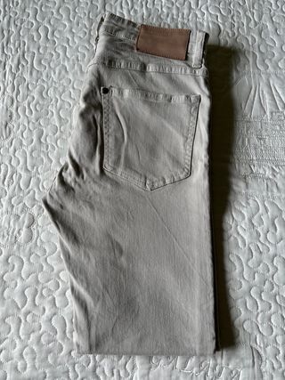 Pantalón H&M skinny beige 
