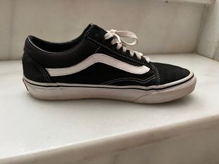 Vans negras