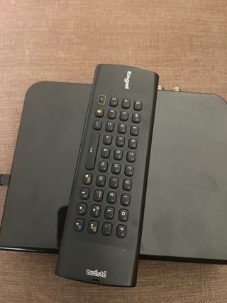 Receptor satélite Engel RS4800Y