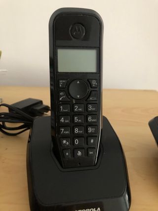 Juego 2 telefonos analógicos Motorola