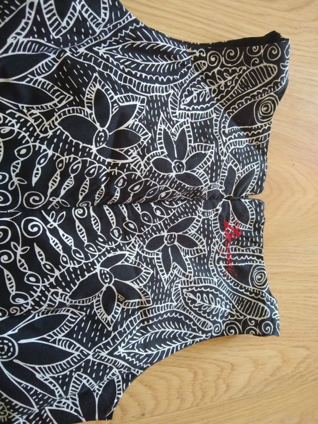 Vestido marca Desigual