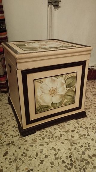 cajón , baúl madera
