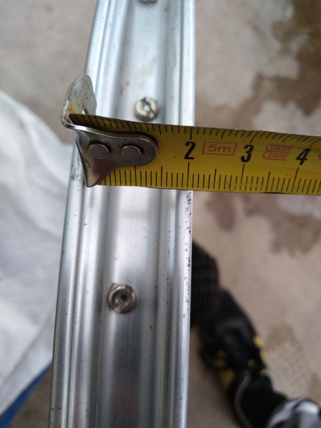 Llanta ARAYA trasera aluminio 26X1,50 (n°5)